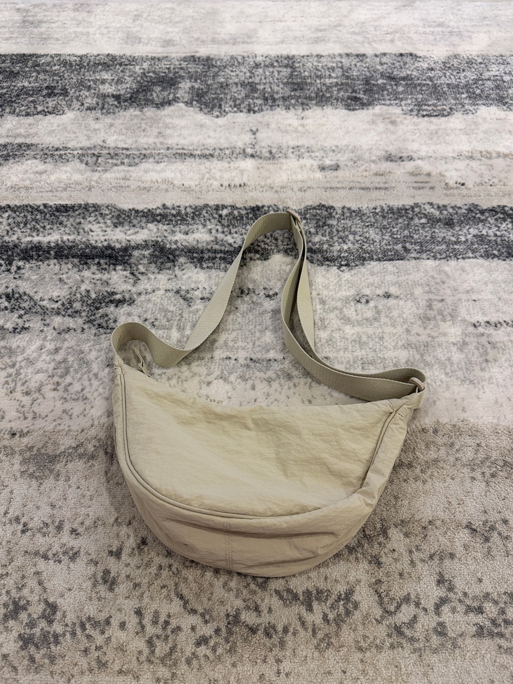 Uniqlo Beige Round Mini Shoulder Bag